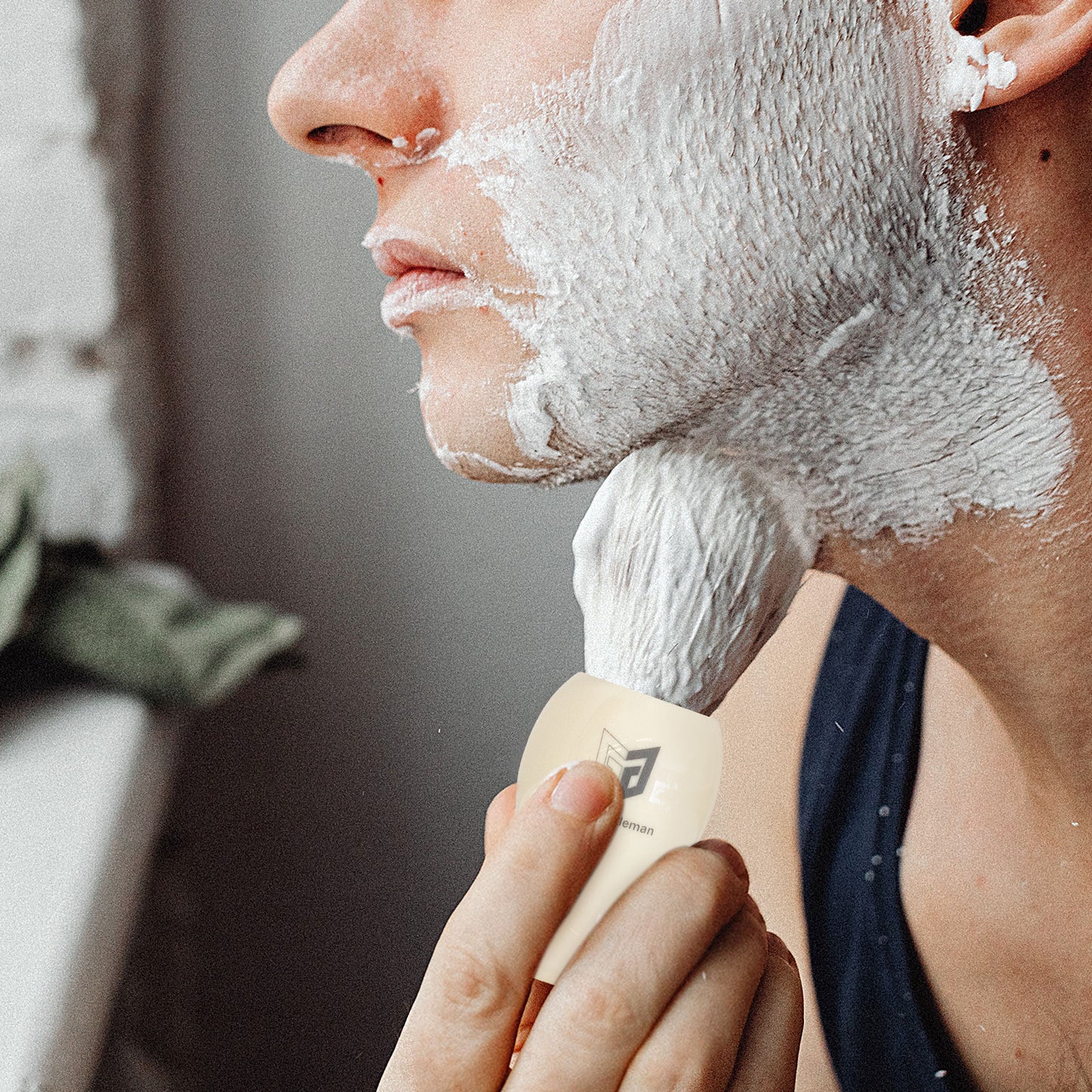 GG Shaving Brush｜Nylon Hair｜Lvory White Acrylic Handle